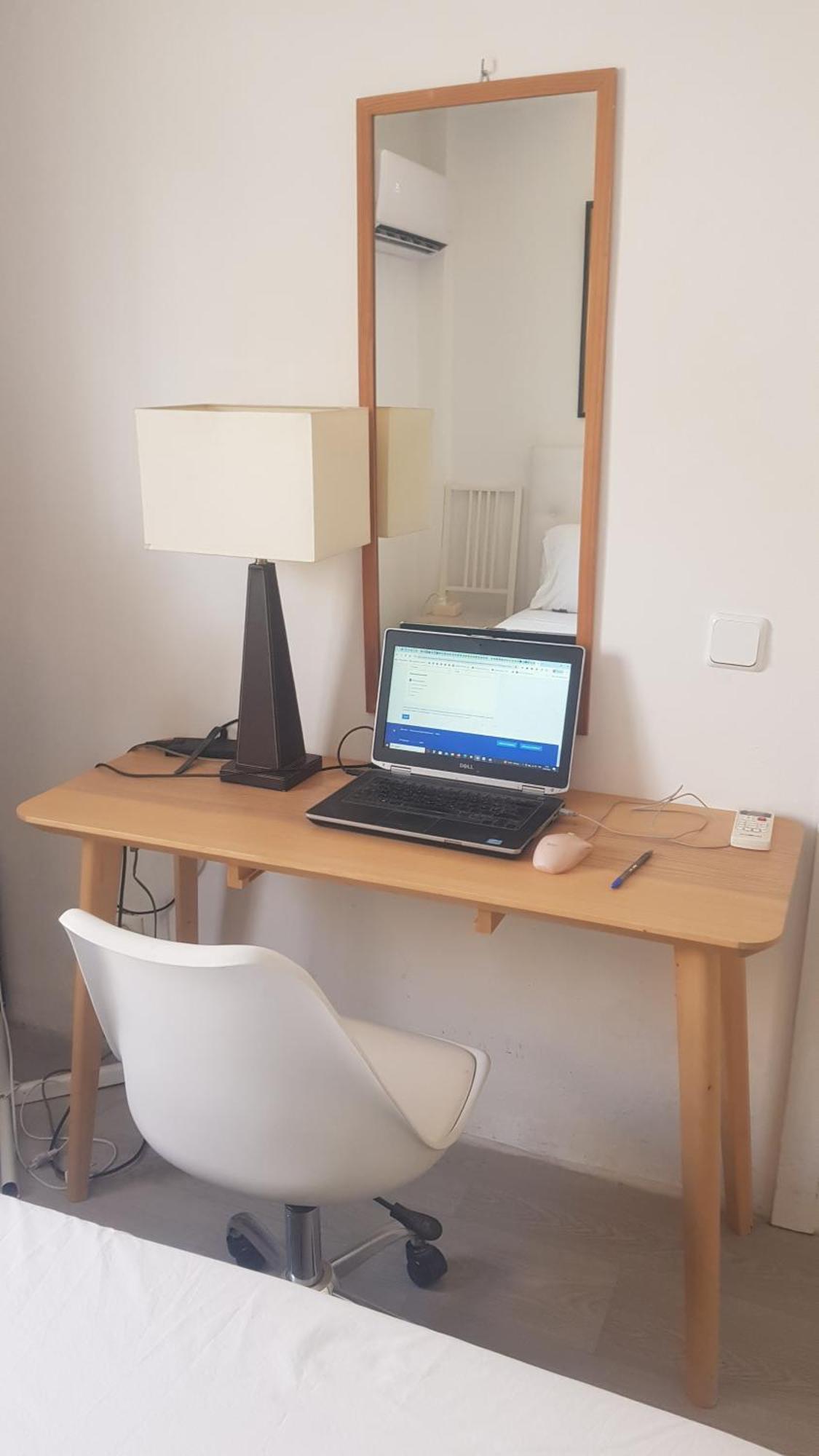 Little Peaceful Retreat Room With Bath, Heating, Terrace, Free Wifi Fridge Easy Parking Марбелья Экстерьер фото